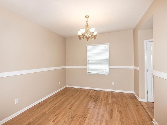 4th image of 640 Olde Mill Dr