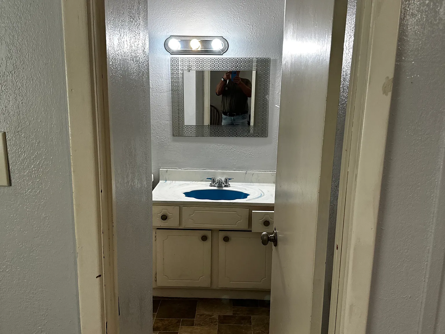 267 Gill St — Photo 3