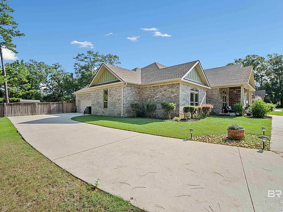 4th image of 7619 Aikin Ct