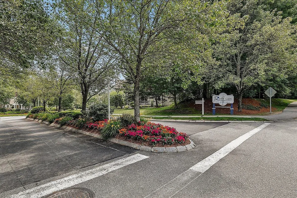 2 bed, 2072 sqft, $3,600 — Photo 2