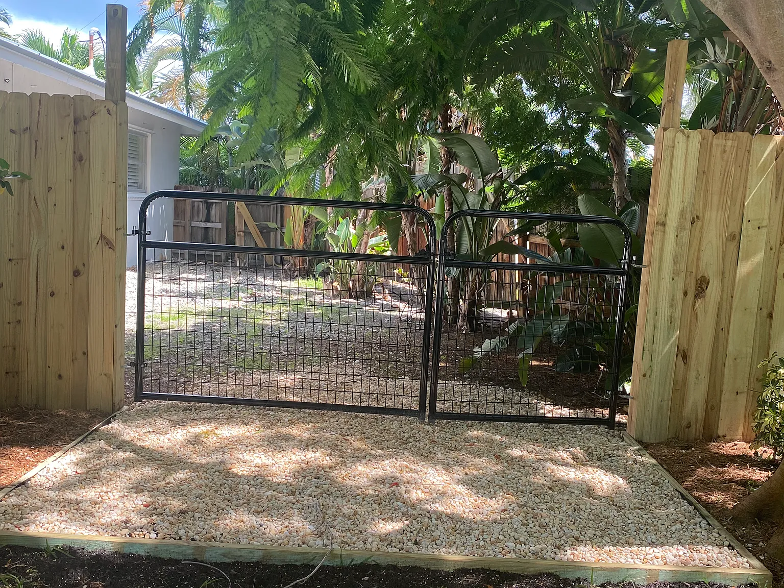 358 Oak Ave — Photo 4