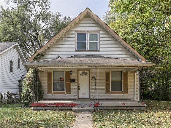 2nd image of 1326 N Warman Ave