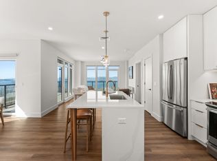 One25, Burlington, VT 05401