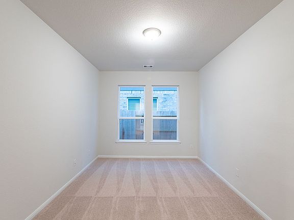 4th image of 13009 Ocean Breeze Ln