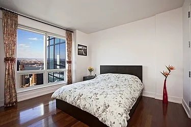 Rented by Nest Seekers International