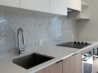 82 Dalhousie St #2607-C08, Toronto, ON M5B 0C5