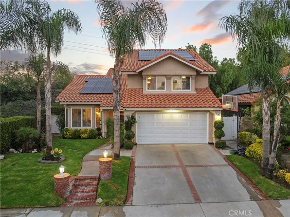 28948 Shadow Valley Ln, Saugus, CA 91390
