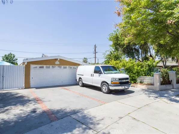 27703 Walnut Springs Ave, Santa Clarita, CA 91351