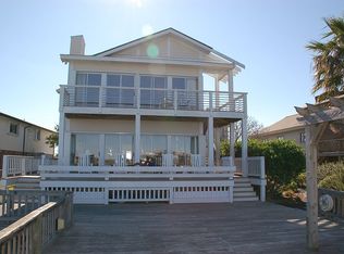 12 W Pelican Dr, Wrightsville Beach, NC 28480