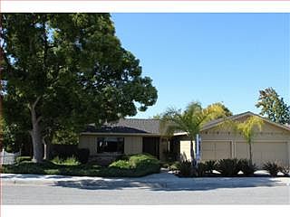 1st image of 2671 Norcross Dr