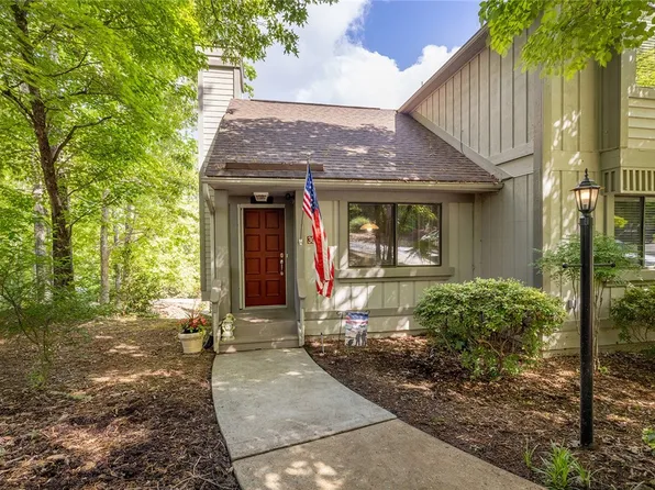 308 Safe Harbor Cir, Salem, SC 29676