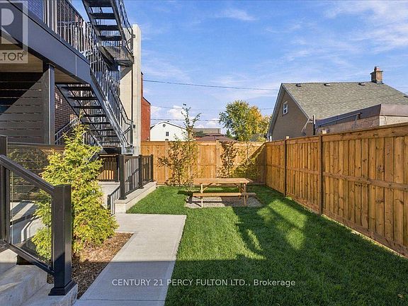 2nd image of 113 Hatherley Rd #1