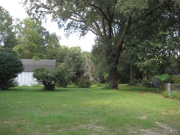 4th image of 1506 John Carroll Dr