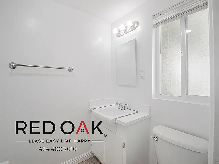 16924 Crenshaw Blvd #2 — Photo 11