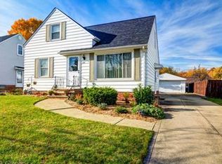 2380 E 290th St, Wickliffe, OH 44092