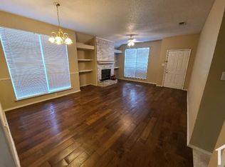 218 Birchwood Ln, Cedar Hill, TX 75104
