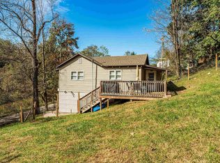 17 Brands Run Rd, Morgantown, WV 26501