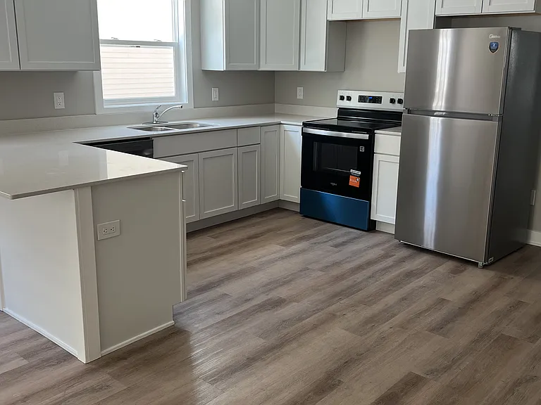 528 Oak Ave — Photo 8