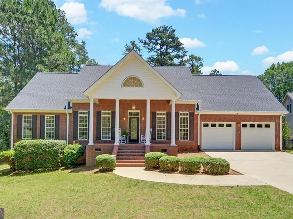 112 Northlake Dr, Hartwell, GA 30643