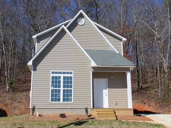 3233 9th Ave N, Pell City, AL 35125