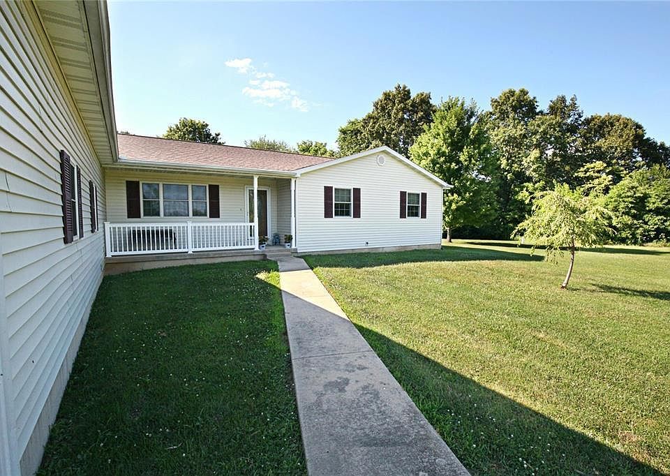696 State Highway 185, Vandalia, IL 62471 Zillow