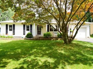 208 Mobile Dr, Rochester, NY 14616