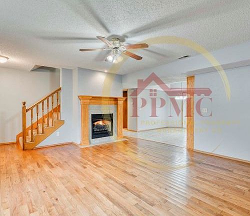 3rd image of 2973 W Knob Hill St