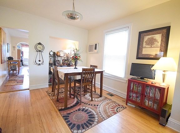 5th image of 4101 N Bell Ave #1