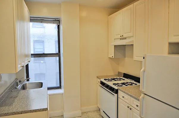 Rented by DSA Realty | media 41