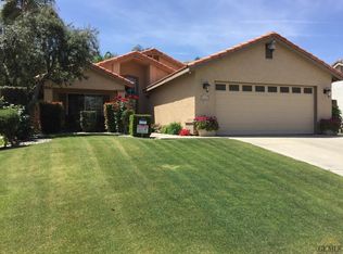 6215 Saint Croix Dr, Bakersfield, CA 93313