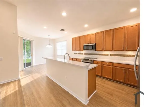 11444 Callaway Pond Dr, Riverview, FL 33579