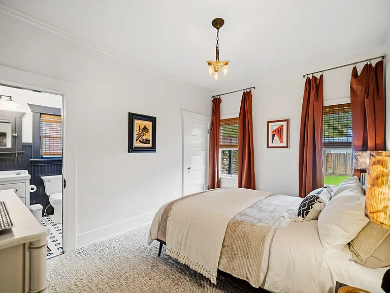 2612 W Dean Ave — Photo 53