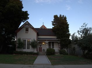 224 S Heliotrope Ave, Monrovia, CA 91016