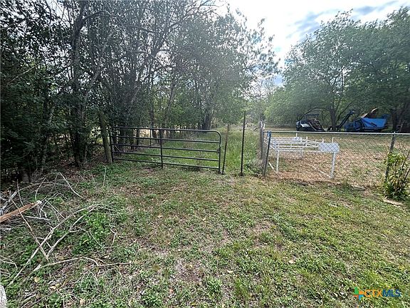 3rd image of 0 Sutherland Springs Rd