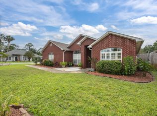 288 Tecumseh Ln, Mary Esther, FL 32569