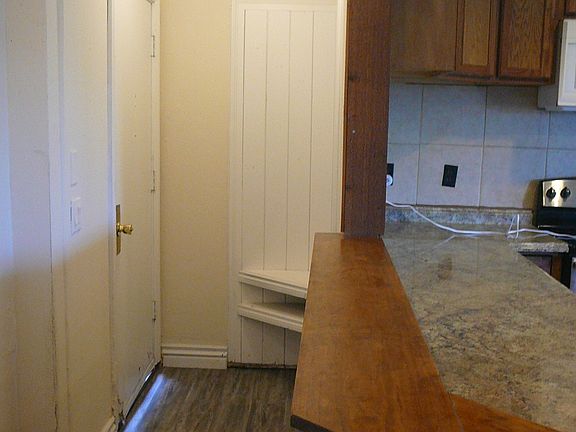 4th image of 2917 Hickory Ln