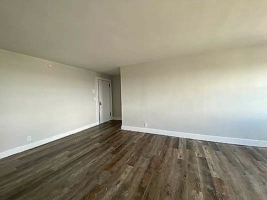 2nd image of 260 Audubon Ave APT 29G