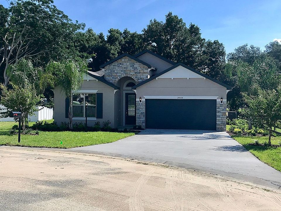 1st image of 24524 Woodhill Ct