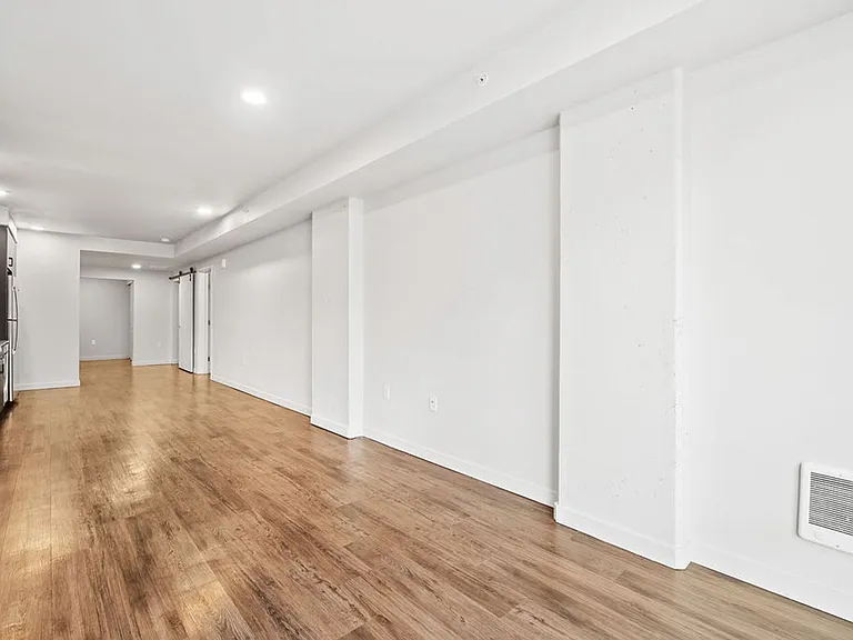 Niwa Apartments | Modern City Living in Queen Anne | Furnished Units & Move in Specials! — Photo 42