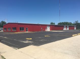 1611 Grand Ave, Galesburg, IL 61401