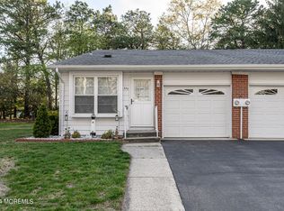 64 Yorktowne Pkwy, Manchester Township, NJ 08759