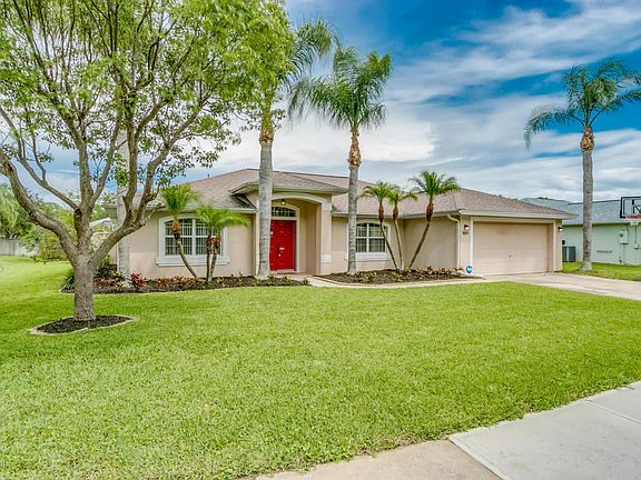 2nd image of 5069 Alamanda Dr