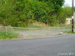 21 Coffey Avenue photo 1
