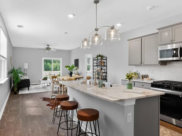 227 N Light Way, Summerville, SC 29486