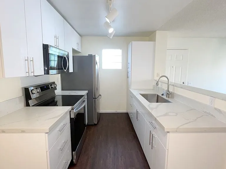 91-1203 Kaneana St #B — Photo 19