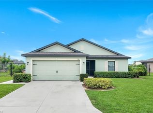 740 Evening Shade LN, LEHIGH ACRES, FL 33974