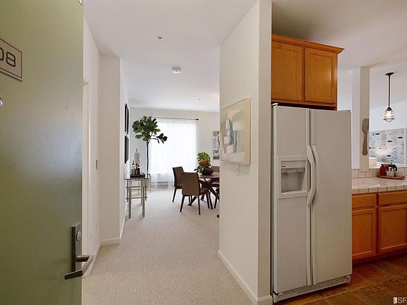 2nd image of 5810 Mission St APT 308