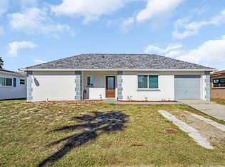 8425 Redfield Dr, Port Richey, FL 34668