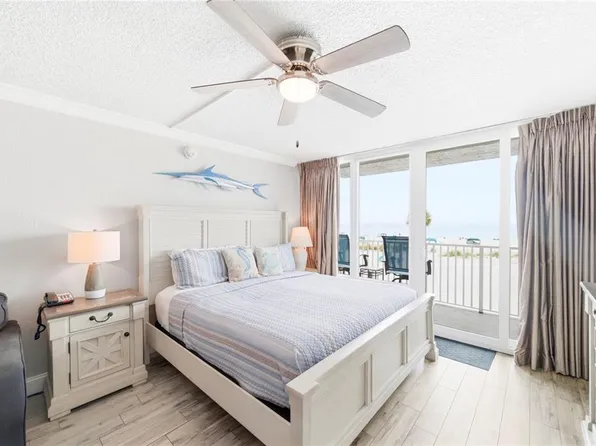 9980 Gulf Blvd #211, Treasure Island, FL 33706