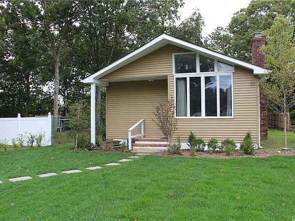 4th image of 237 Carlton Dr E